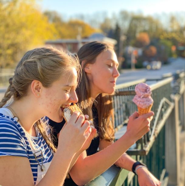 You are currently viewing Ice Cream in the Summertime